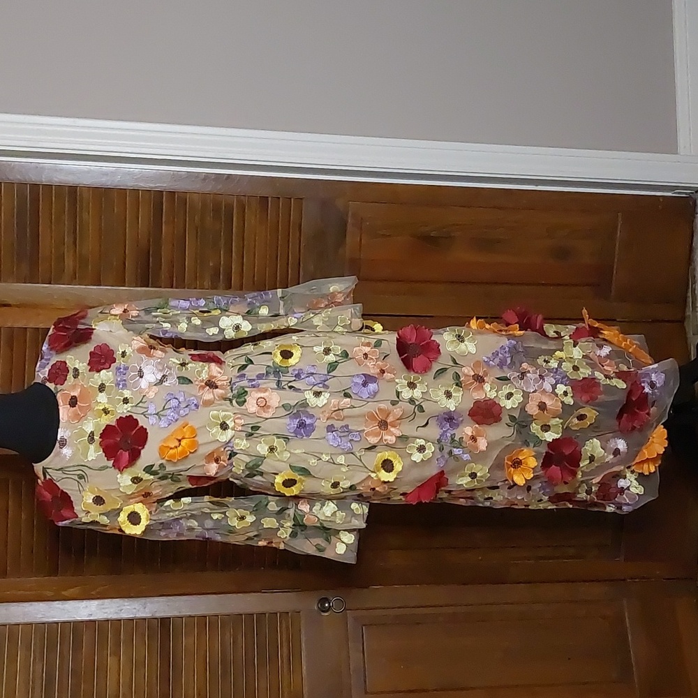 3D Floral Tulle Maxi Dress Sz S
